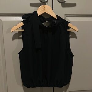 SHEIN Black Sleeveless Tie Front Blouse